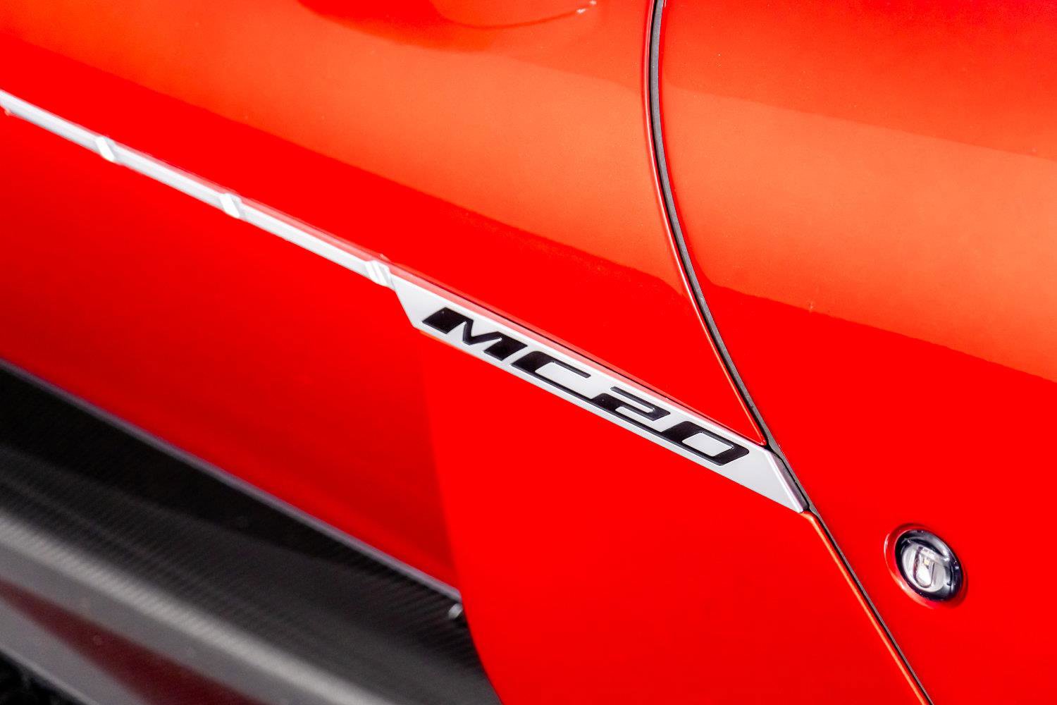 Used 2022 Maserati MC20 Coupe RWD image 6