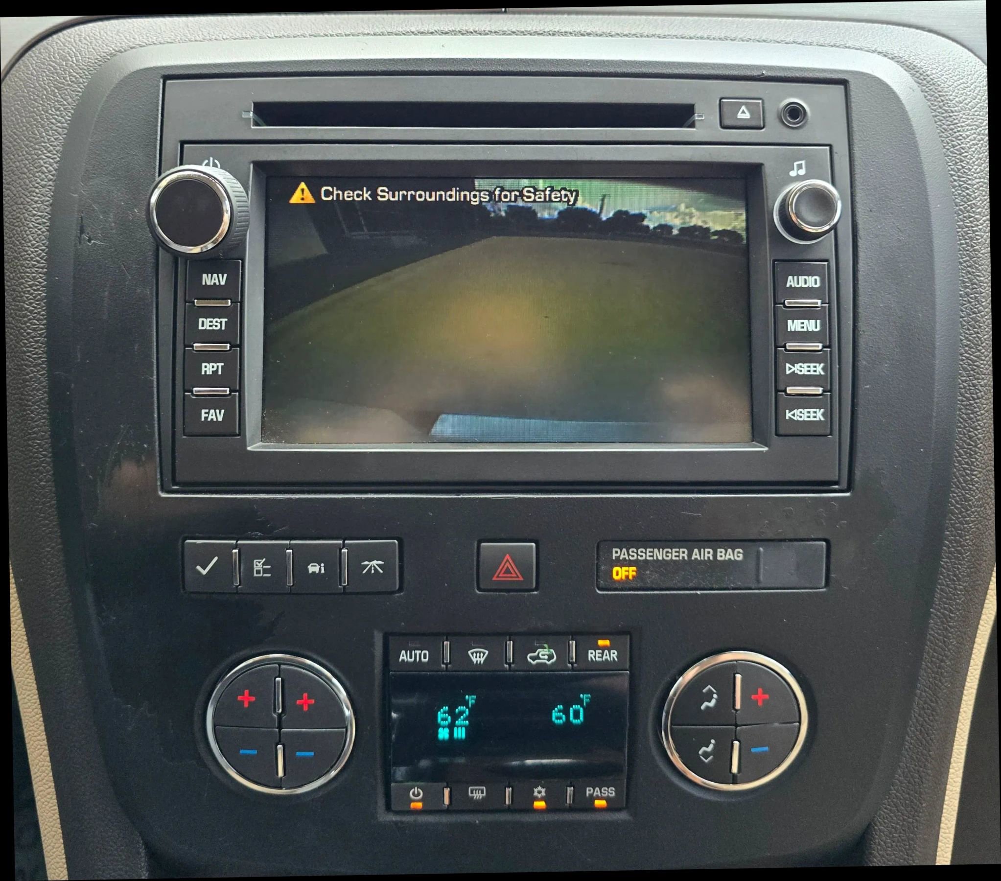 Used 2011 Buick Enclave CXL FWD image 33