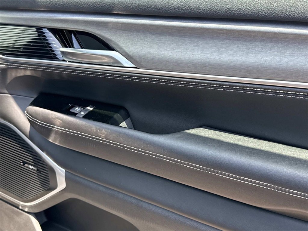 New 2025 Jeep Wagoneer Series II w/ Premium Group I image 21