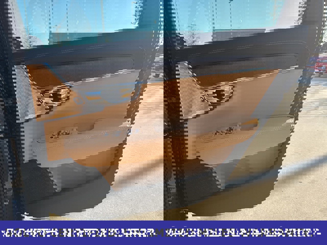 Certified 2023 Volvo S90 B6 Ultimate w/ Lounge Package image 16