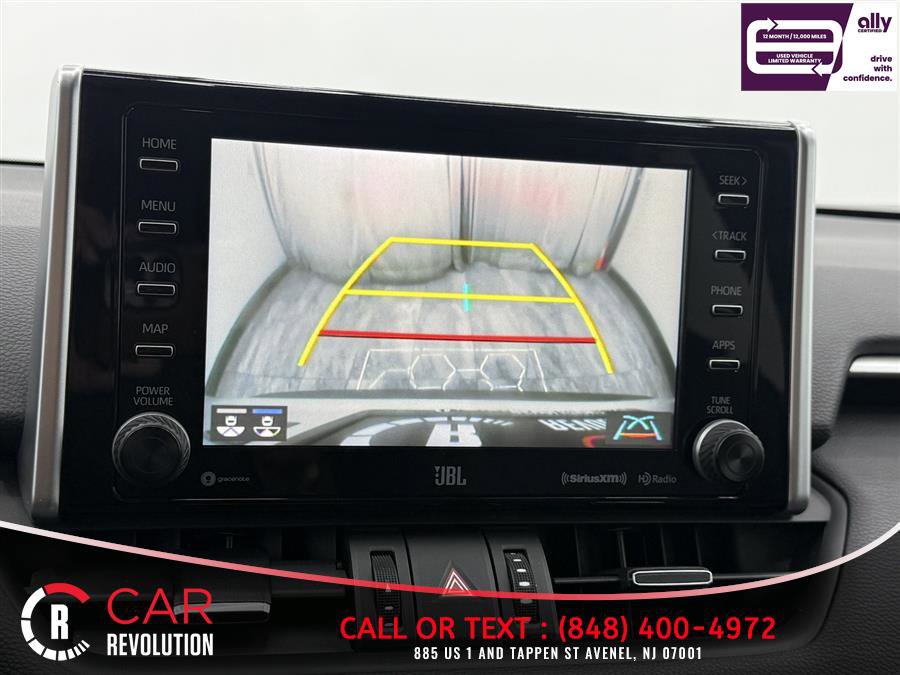 Used 2021 Toyota RAV4 XLE Premium AWD/4WD image 20