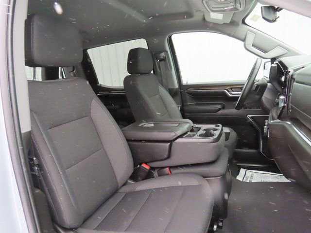 Used 2024 Chevrolet Silverado 1500 LT image 27