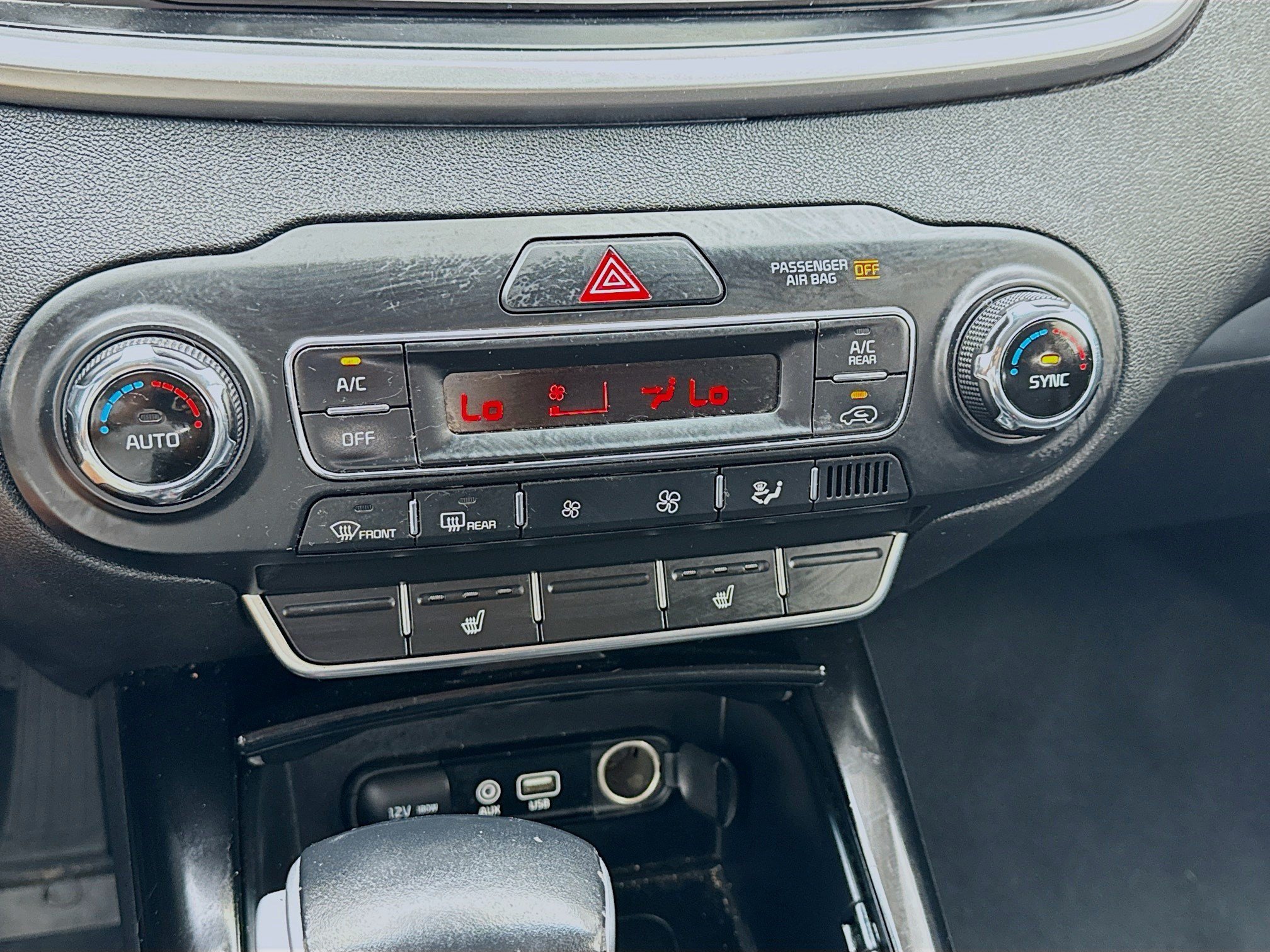 Used 2020 Kia Sorento SX FWD image 12