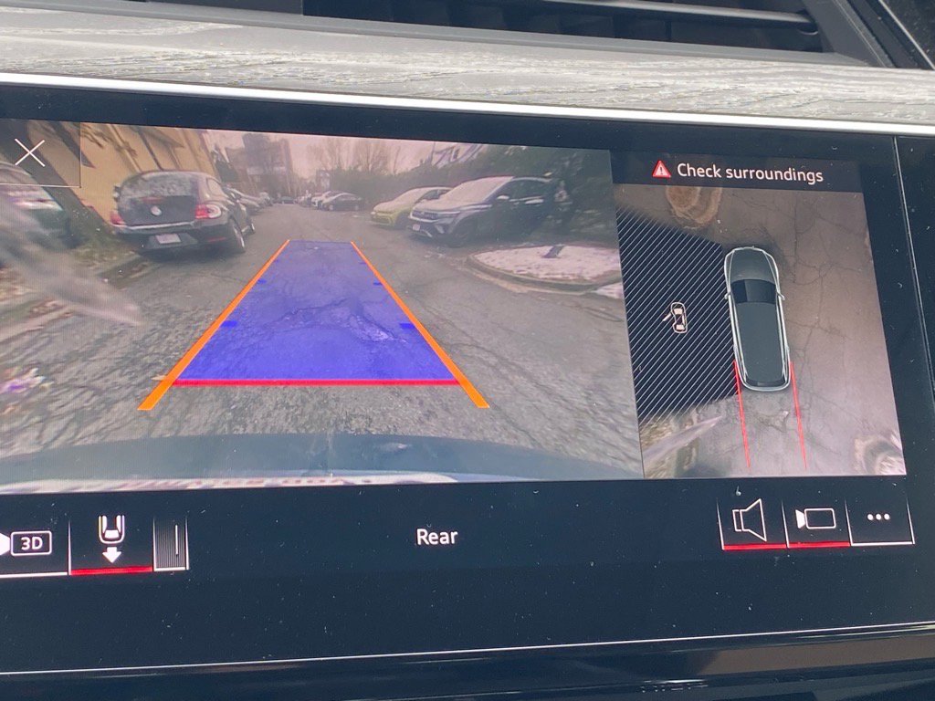 Used 2021 Audi e-tron Premium w/ Convenience Plus Package image 13