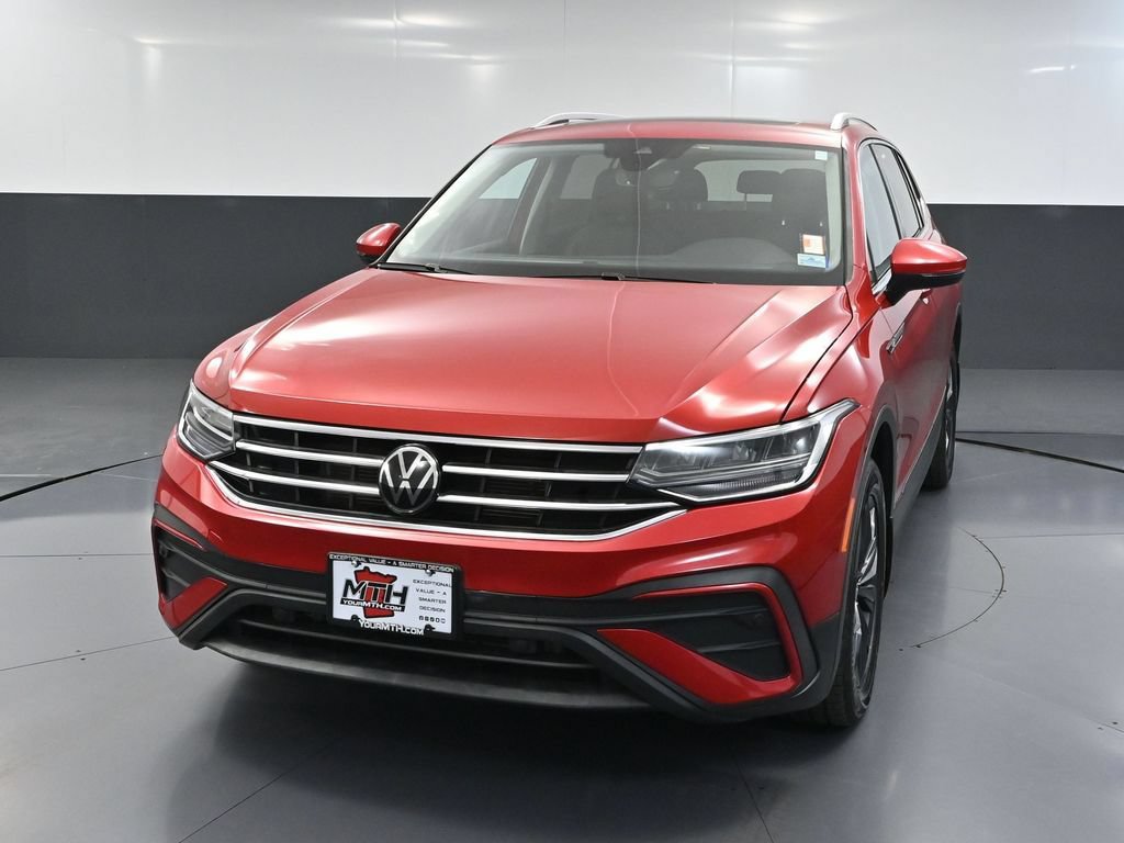 Used 2023 Volkswagen Tiguan SE AWD/4WD image 11