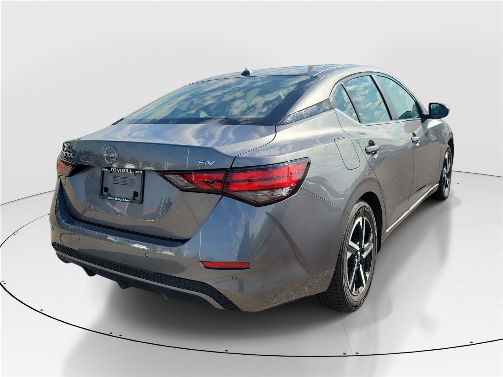 Used 2024 Nissan Sentra SV FWD image 4