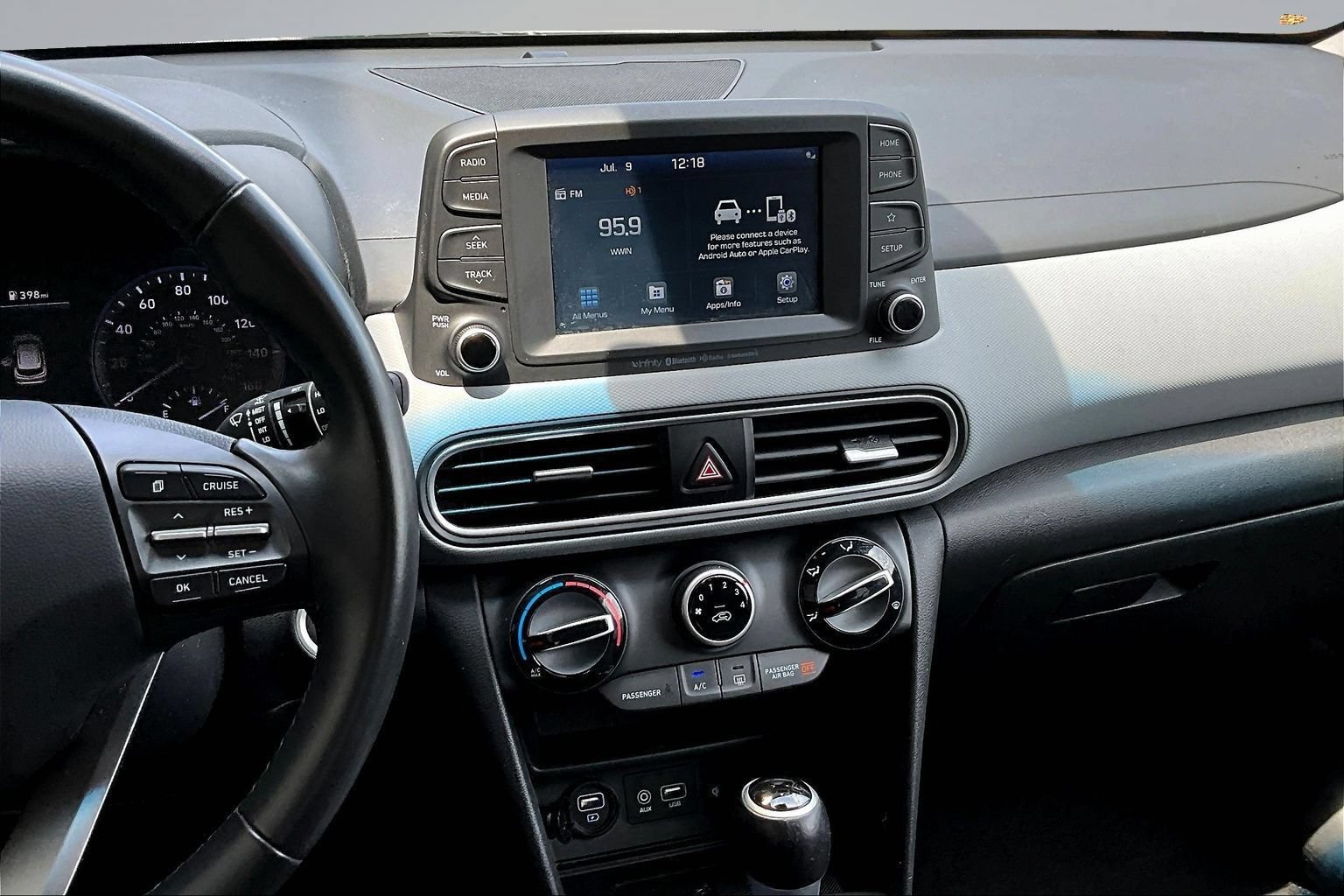 Used 2021 Hyundai Kona SEL Plus w/ Cargo Package AWD/4WD image 8