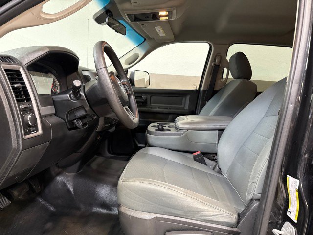 Used 2018 RAM 2500 Tradesman w/ Chrome Appearance Group image 13