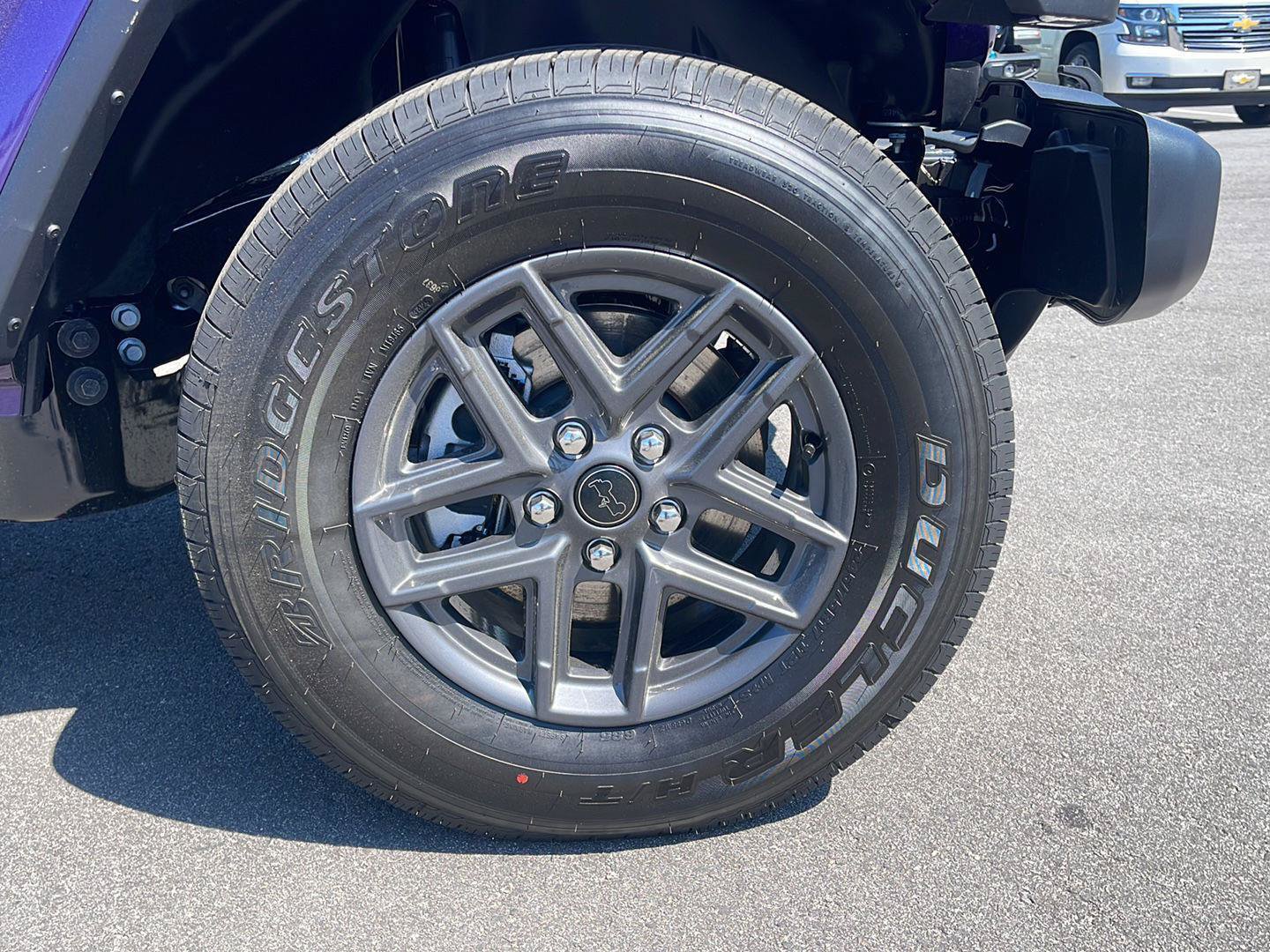 New 2026 Jeep Gladiator Sport AWD/4WD image 9