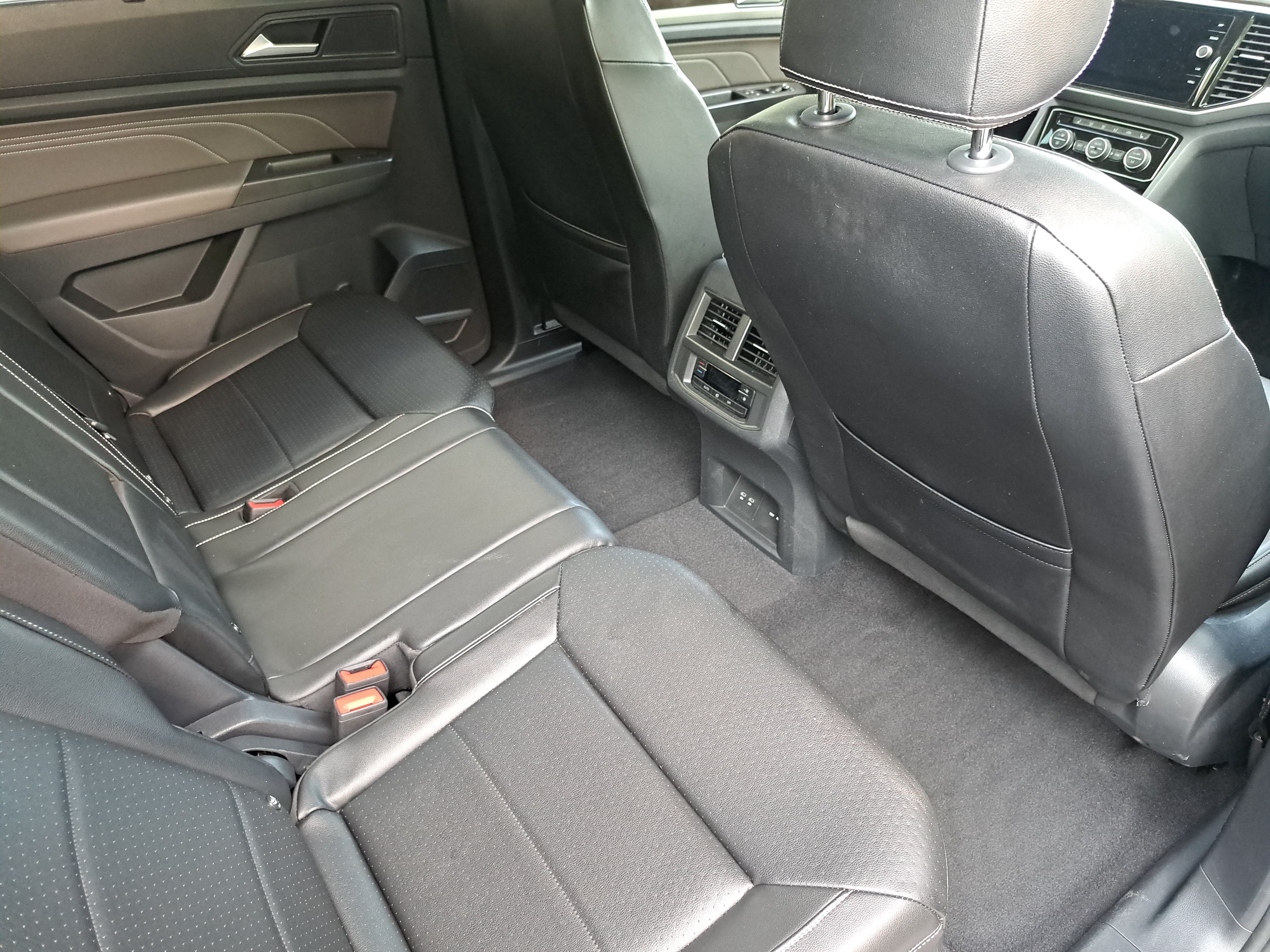 Used 2022 Volkswagen Atlas SE AWD/4WD image 11