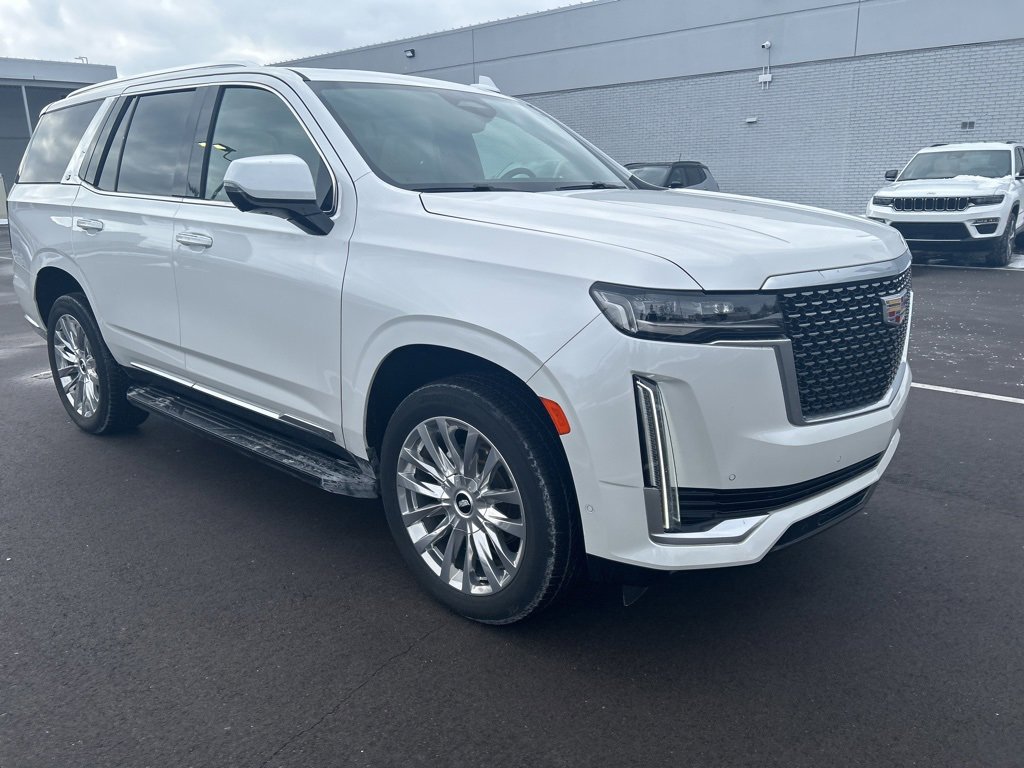 Used 2021 Cadillac Escalade Premium Luxury w/ Performance Package image 3