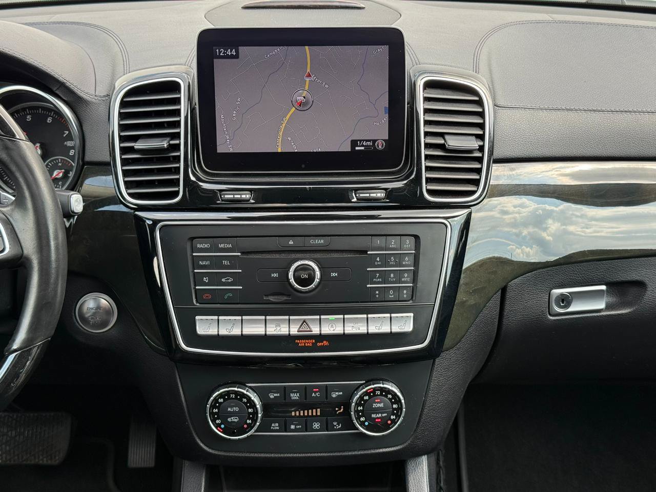 Used 2018 Mercedes-Benz GLS 550 4MATIC image 19