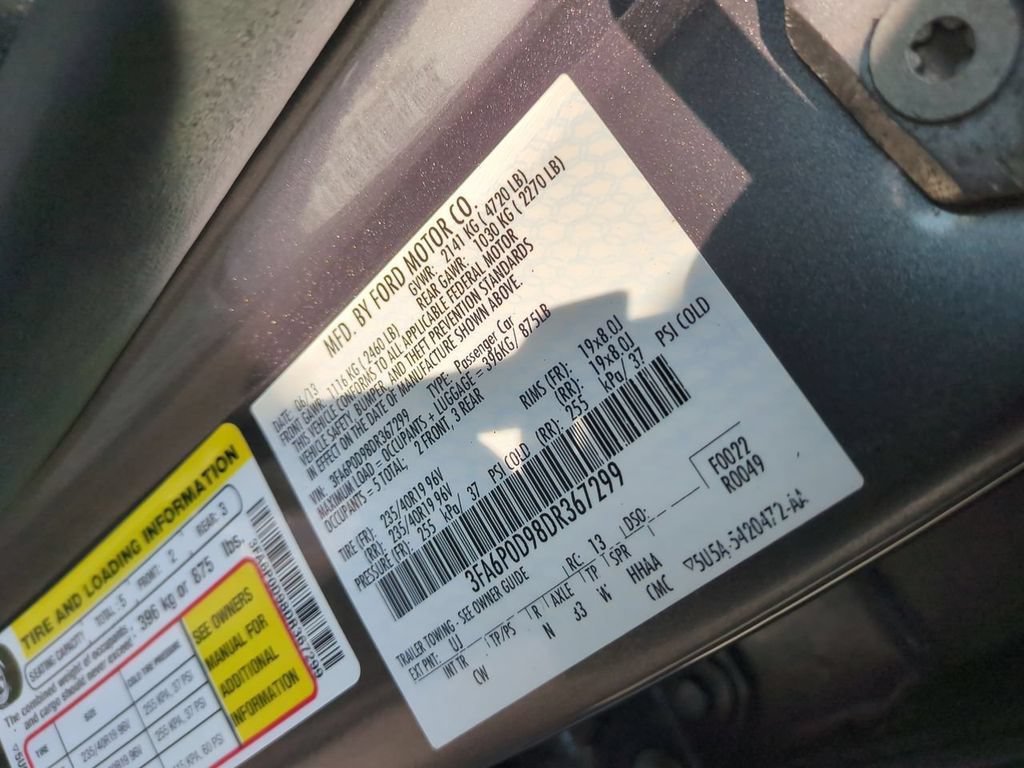 Used 2013 Ford Fusion Titanium w/ Titanium Driver Assist Pkg AWD/4WD image 30
