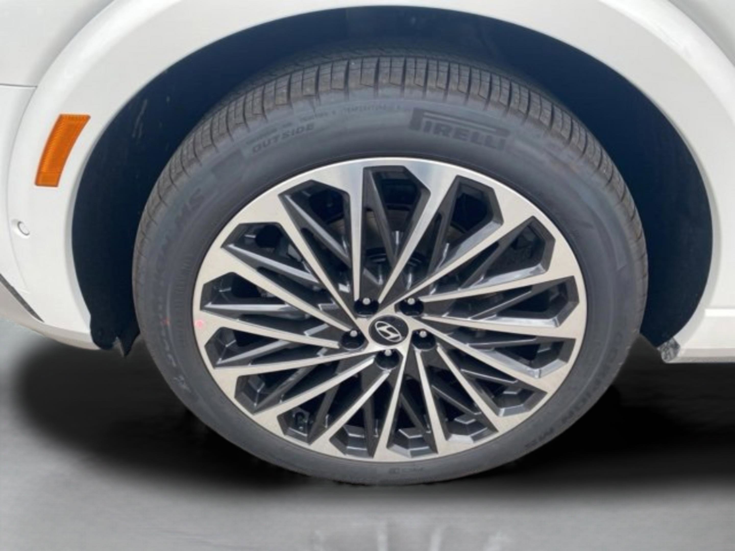 New 2026 Hyundai Palisade Calligraphy image 9