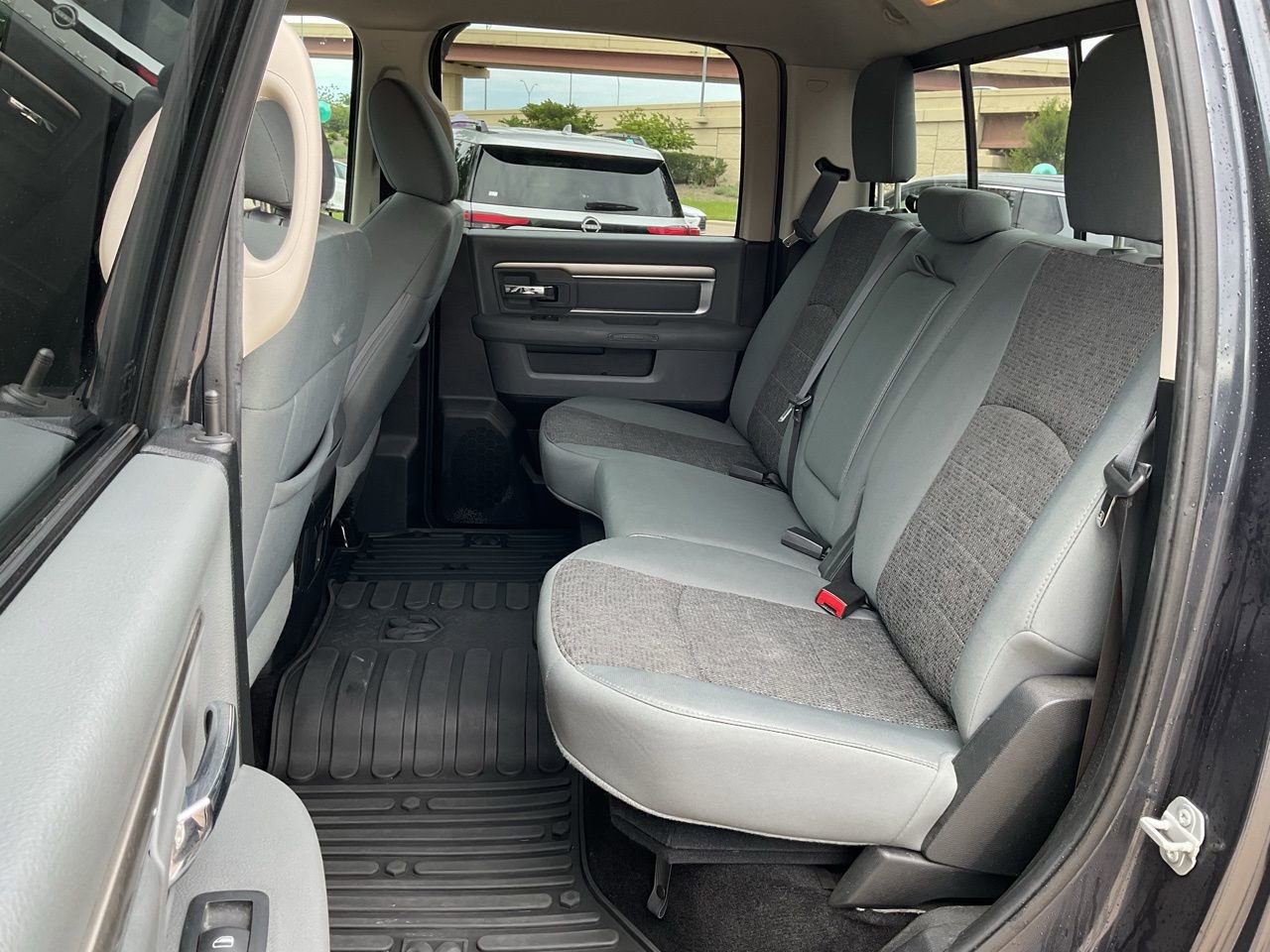 Used 2016 RAM 1500 Lone Star RWD image 17