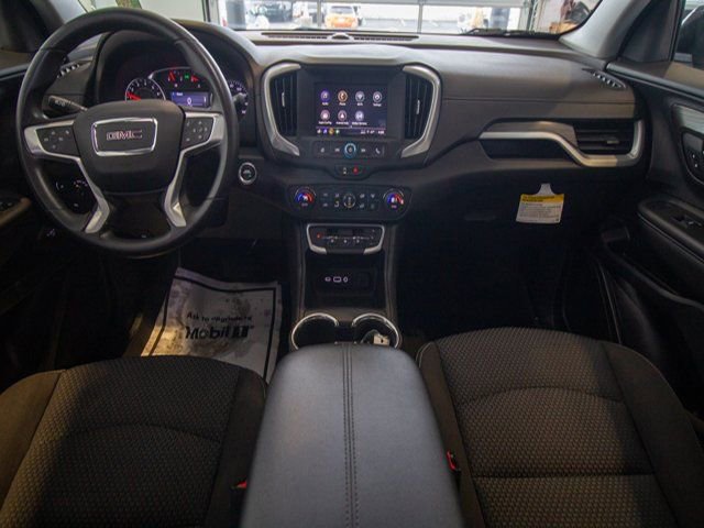 Used 2022 GMC Terrain SLE w/ Driver Convenience Package image 12