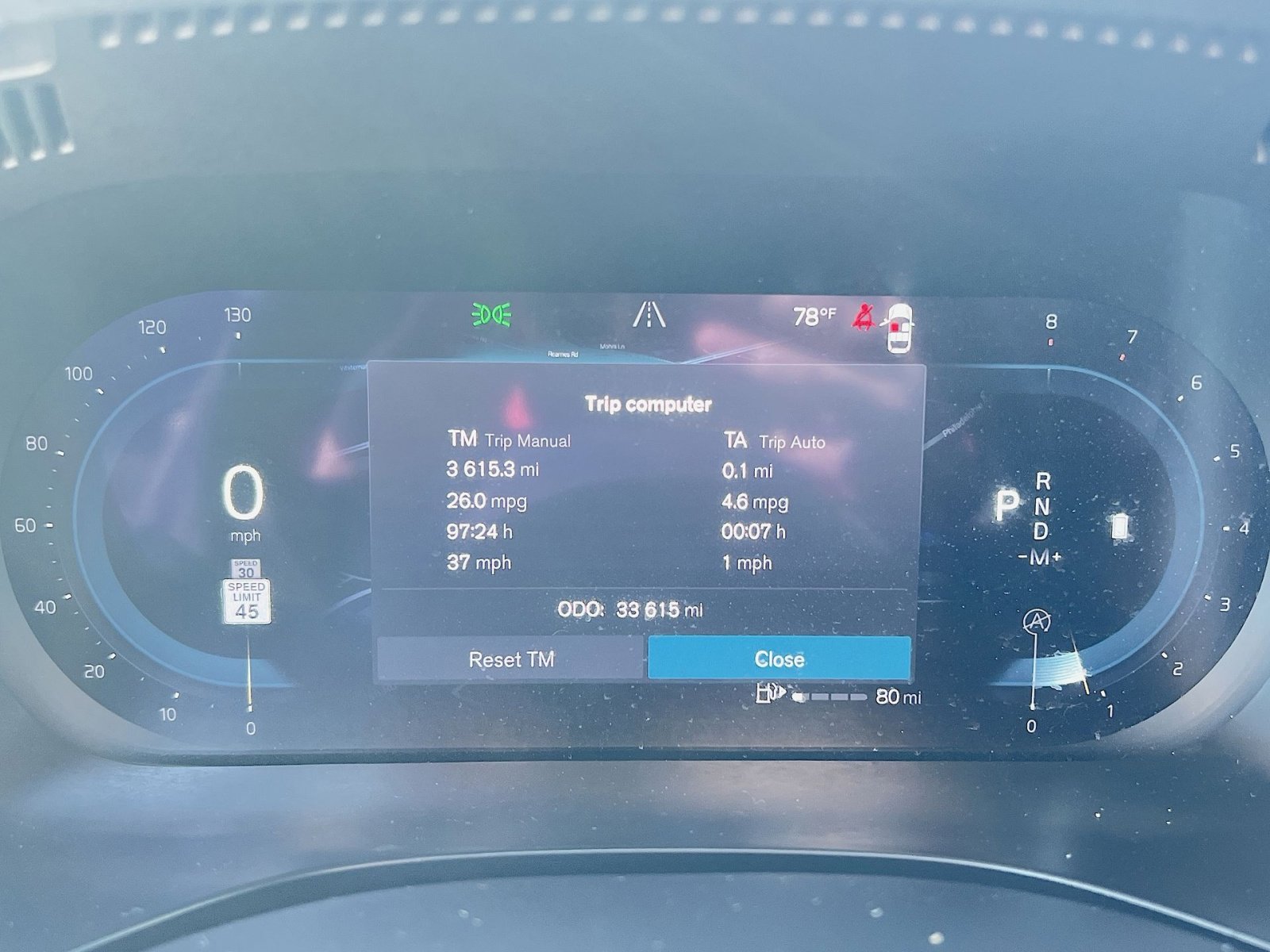 Certified 2023 Volvo XC60 B6 Ultimate w/ Climate Package image 17