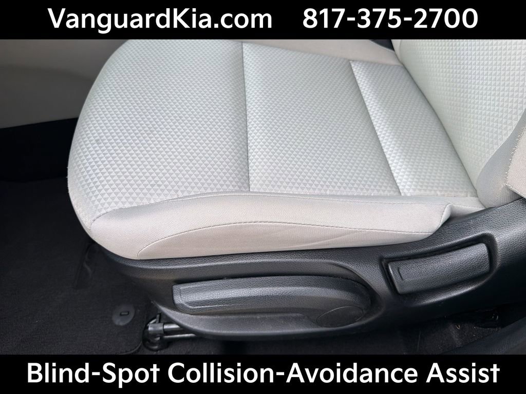Certified 2025 Kia Soul LX FWD image 16