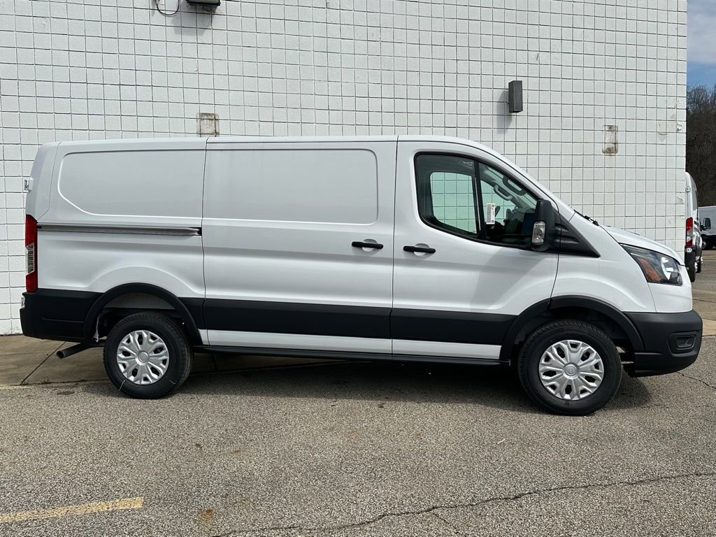 New 2025 Ford Transit 350 Low Roof image 4