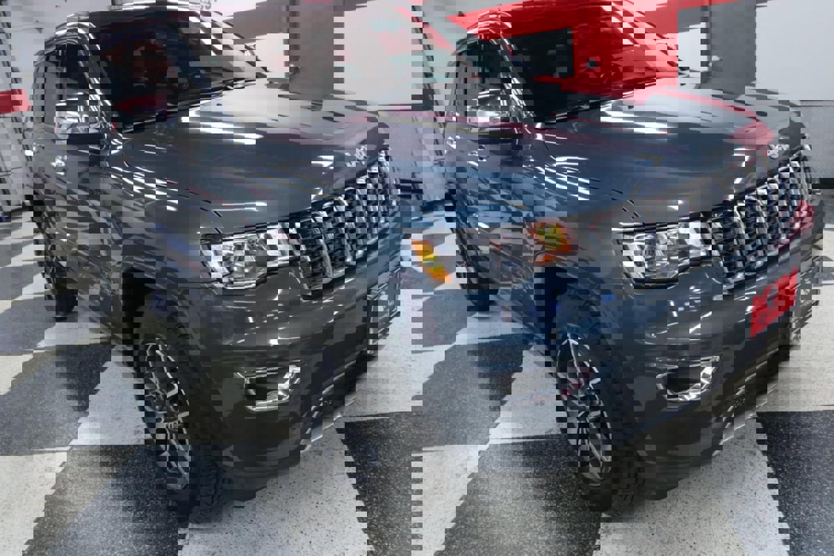 Used 2021 Jeep Grand Cherokee Limited image 31