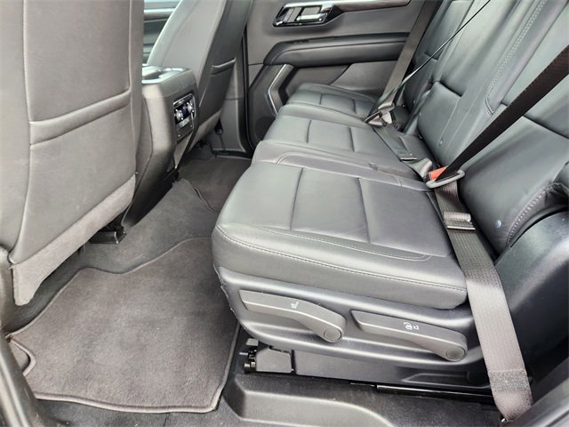 Used 2025 Chevrolet Tahoe LT image 17