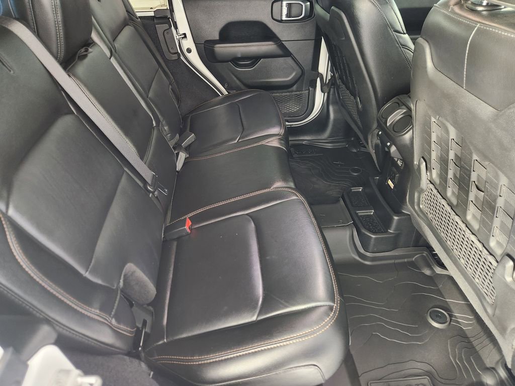 Used 2021 Jeep Wrangler Unlimited Rubicon w/ Trailer Tow Package image 32