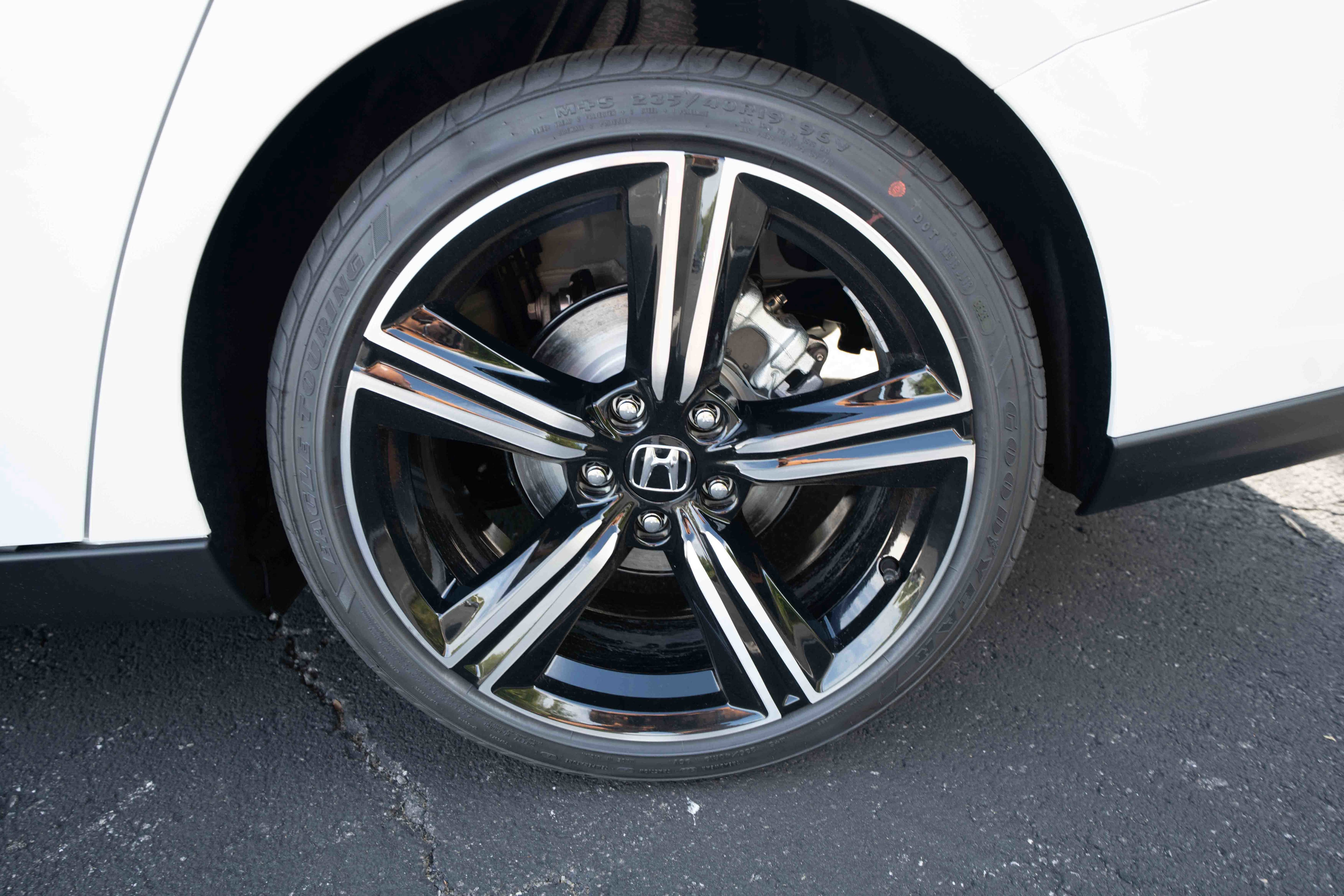 New 2025 Honda Accord Sport image 28