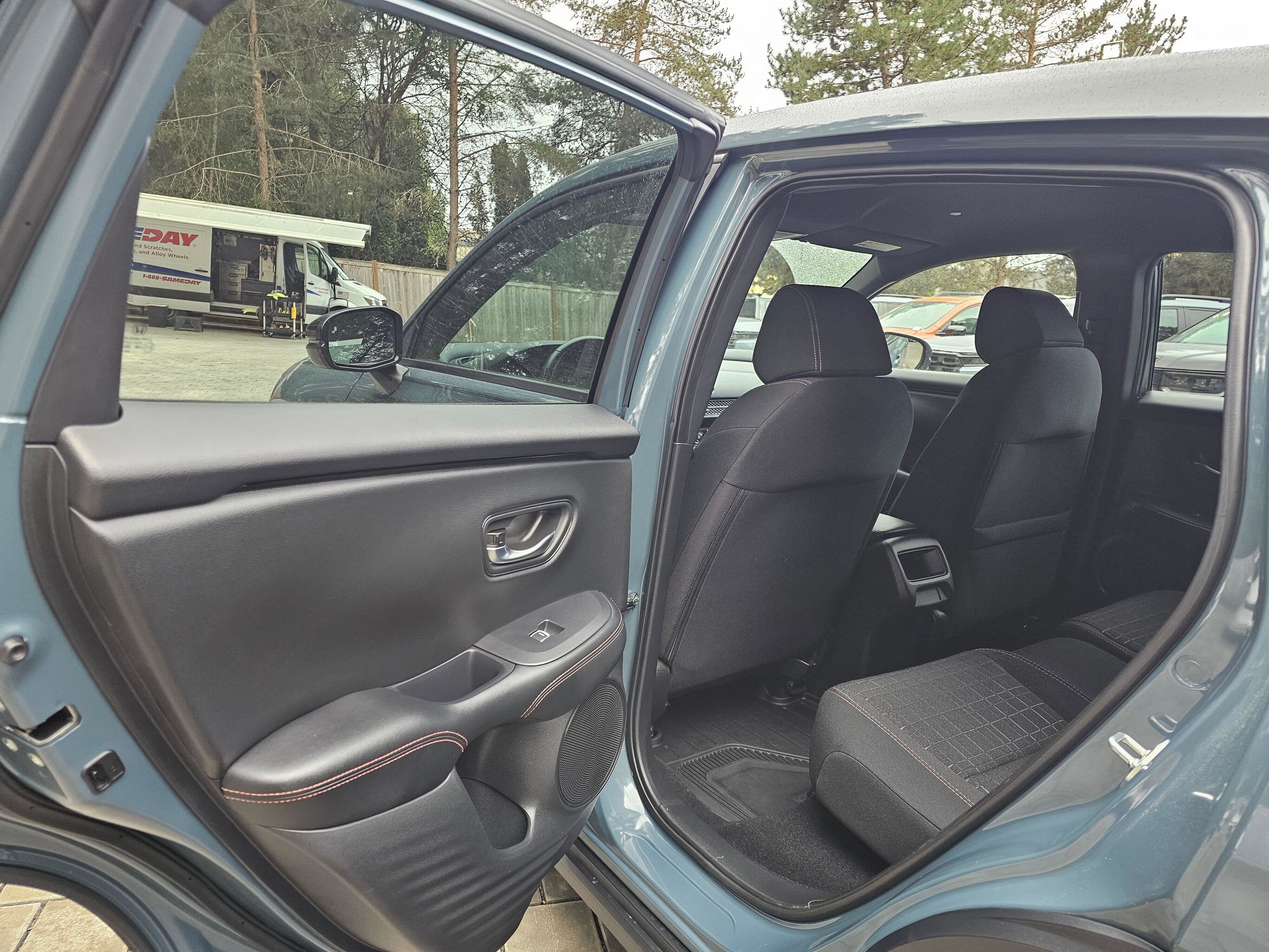 Certified 2025 Honda HR-V Sport image 16