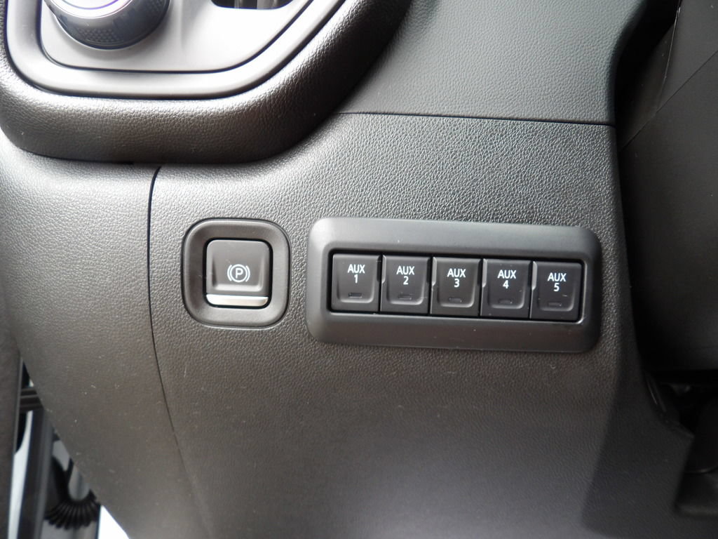 Used 2024 Chevrolet Silverado 3500 W/T w/ WT Convenience Package AWD/4WD image 34