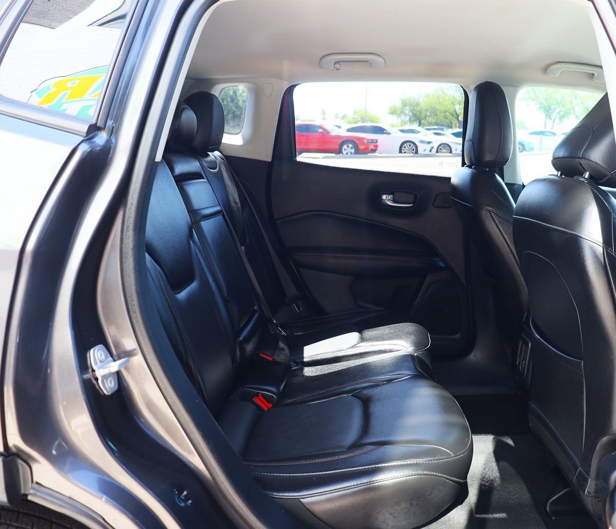 Used 2018 Jeep Compass Limited w/ Navigation Group FWD image 28