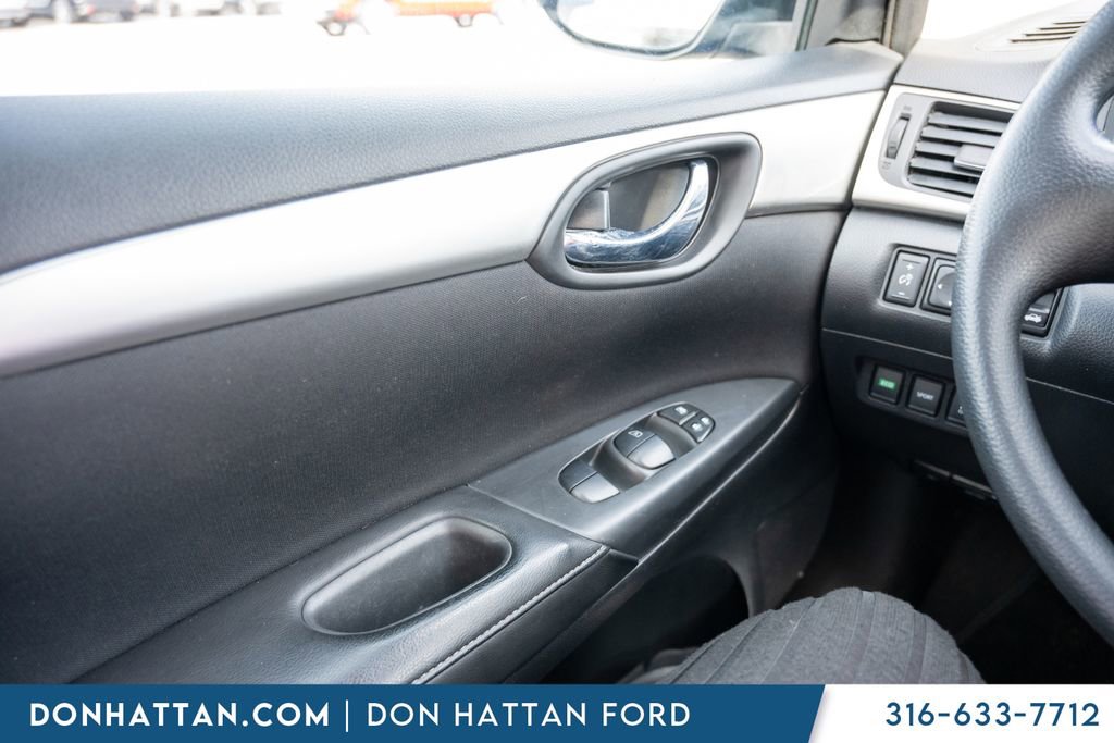 Used 2017 Nissan Sentra S w/ S Style Package image 15