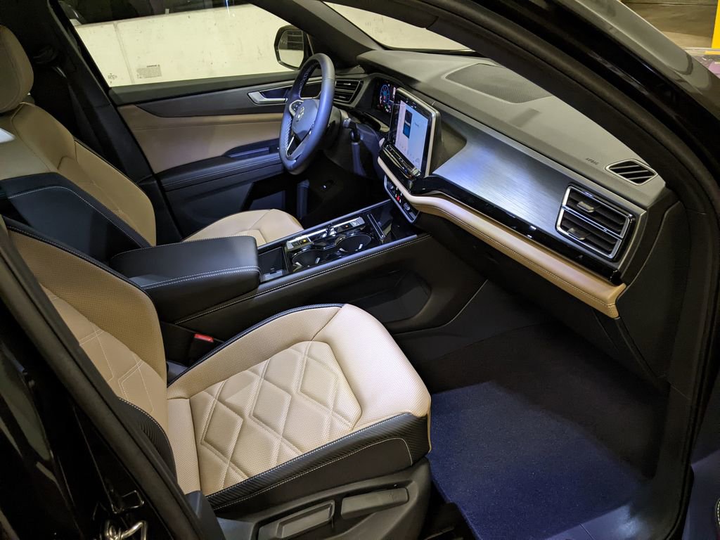 New 2026 Volkswagen Atlas Cross Sport SE AWD/4WD image 22
