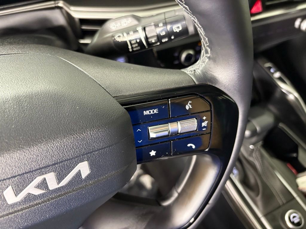 New 2026 Kia Sorento S w/ S Panoramic Sunroof Package image 23