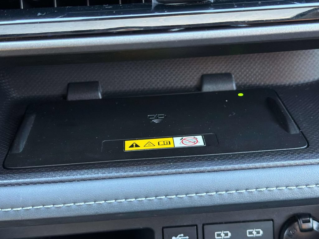 Certified 2025 Toyota Highlander XLE AWD/4WD image 22