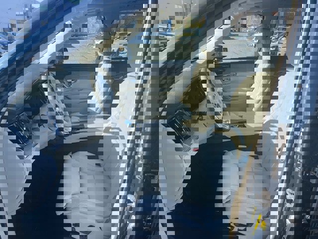 New 2026 Volvo XC90 B6 Ultra image 2