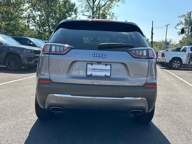 Used 2020 Jeep Cherokee Limited w/ Luxury Group AWD/4WD image 16