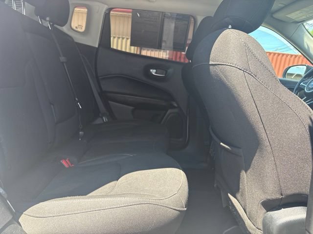 Used 2021 Jeep Compass Sport w/ Cold Weather Group FWD image 17