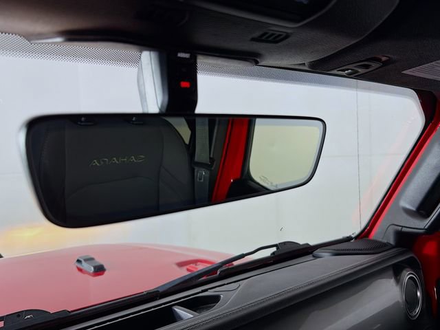 Used 2018 Jeep Wrangler Unlimited Sahara w/ Uconnect 4C Nav & Sound Group image 40