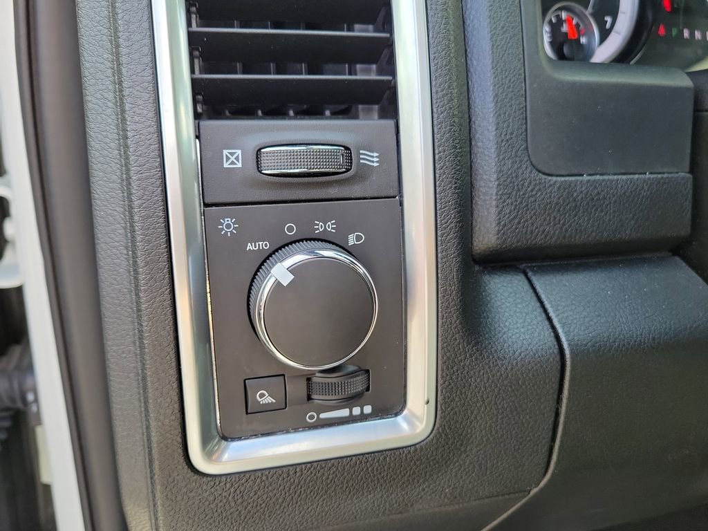 Used 2024 RAM 1500 Classic Warlock image 20