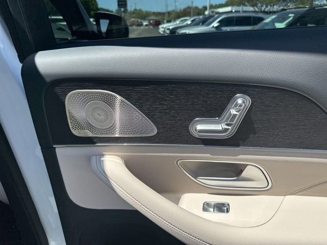Used 2025 Mercedes-Benz GLS 450 4MATIC image 33