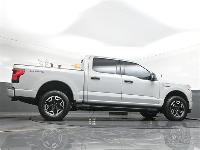 Used 2023 Ford F150 Lightning XLT image 50