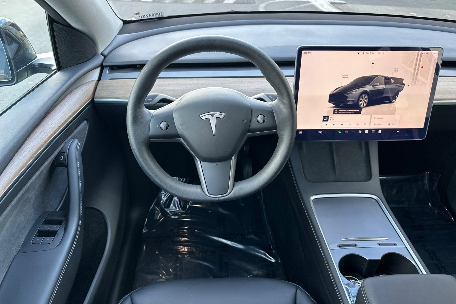 Used 2024 Tesla Model Y Long Range image 16