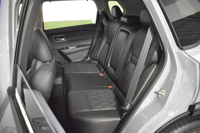 Certified 2026 Nissan Rogue Platinum w/ Platinum Premium Package AWD/4WD image 30