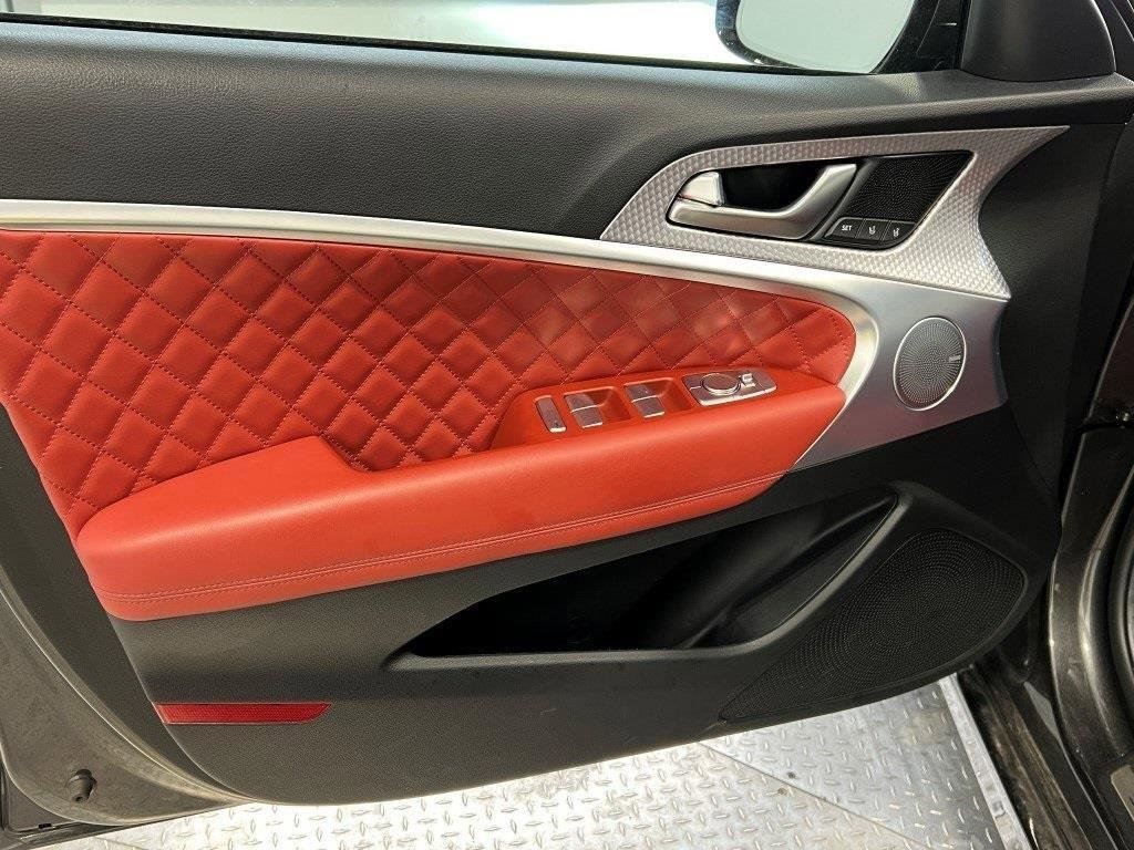 Used 2023 Genesis G70 3.3T w/ Sport Prestige Package image 13