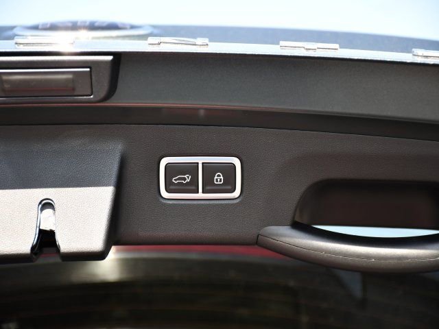 Used 2021 Kia Sorento SX Prestige image 31