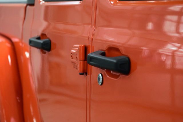 Used 2020 Jeep Gladiator Rubicon w/ LED Lighting Group image 14