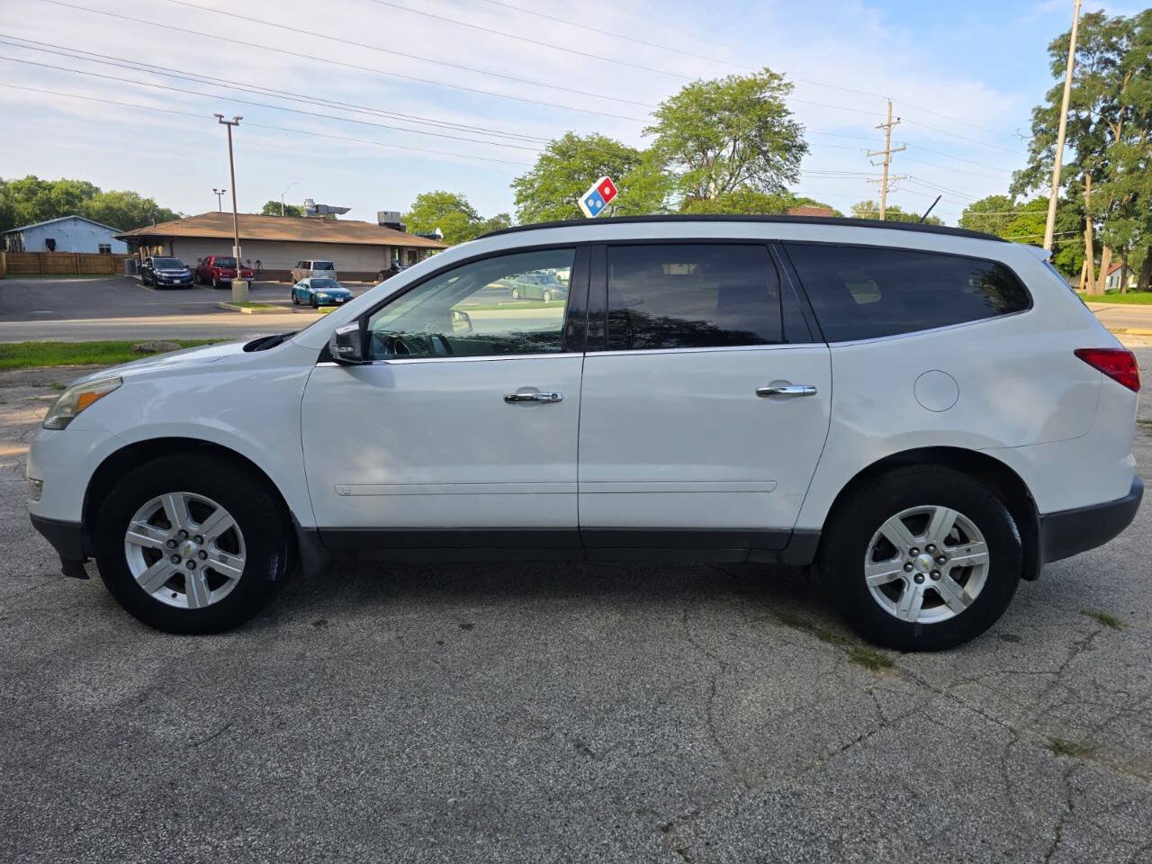 Used 2010 Chevrolet Traverse LT AWD/4WD image 5