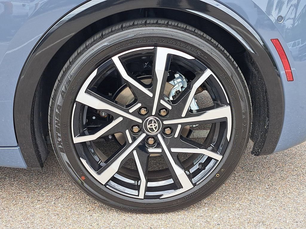 New 2026 Toyota Prius XSE Premium image 5