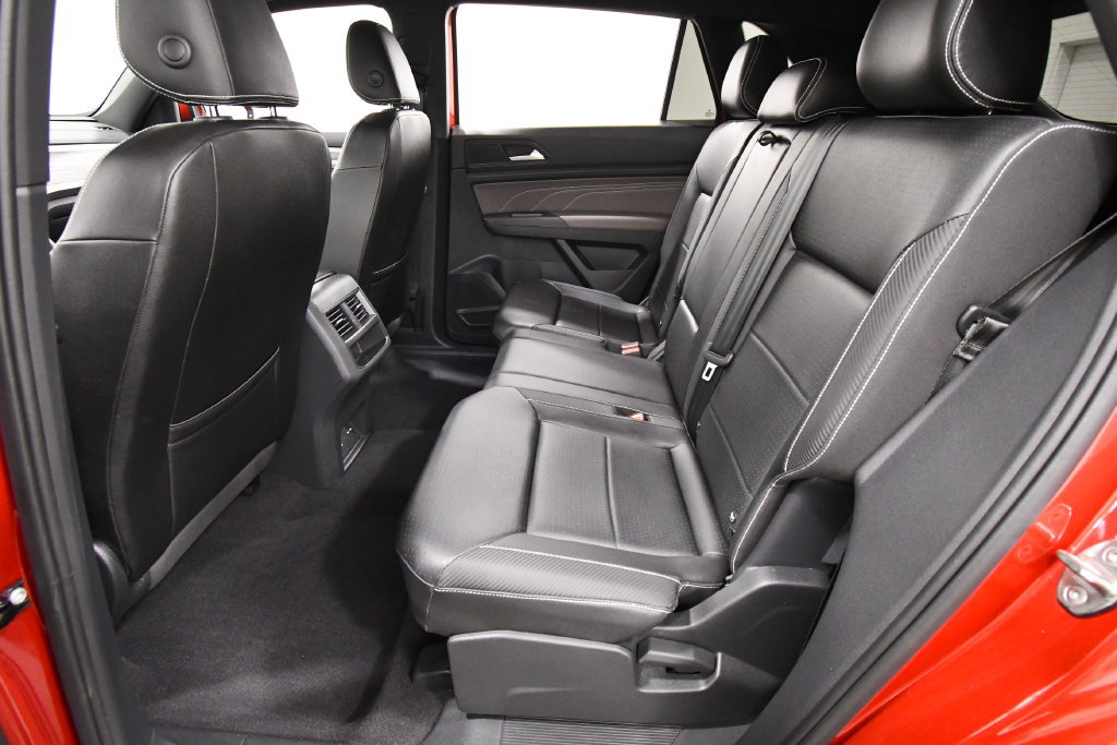 Used 2023 Volkswagen Atlas Cross Sport SE AWD/4WD image 15