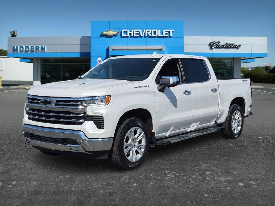 Used 2022 Chevrolet Silverado 1500 LTZ w/ LTZ Premium Package AWD/4WD image 1